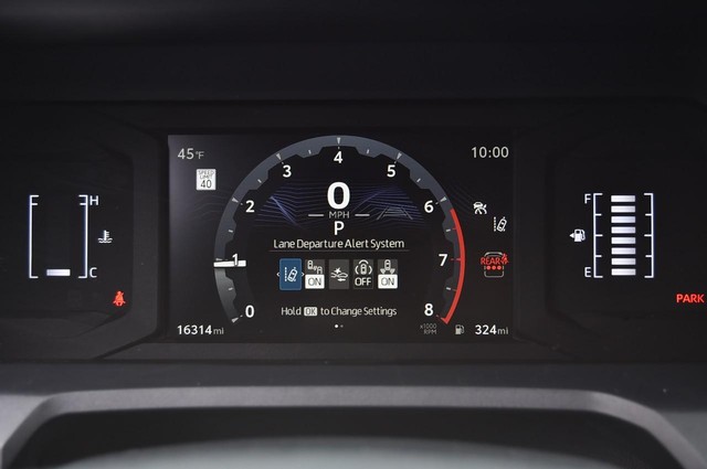 Toyota 4Runner Vehicle Image 12