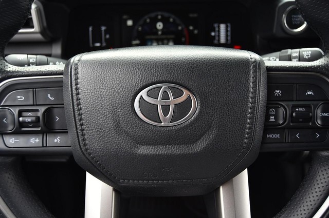 Toyota 4Runner Vehicle Image 19