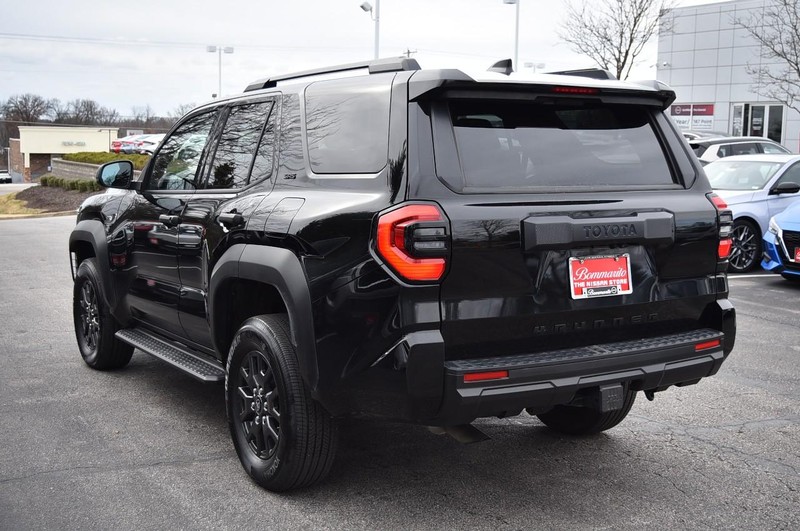 Toyota 4Runner Vehicle Image 07