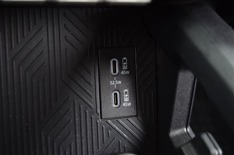 Toyota 4Runner Vehicle Image 16