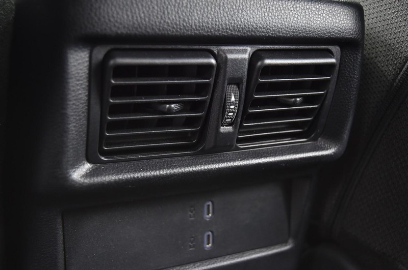 Toyota 4Runner Vehicle Image 23