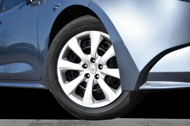 Toyota Corolla Vehicle Image 03