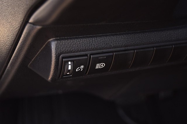 Toyota Corolla Vehicle Image 10