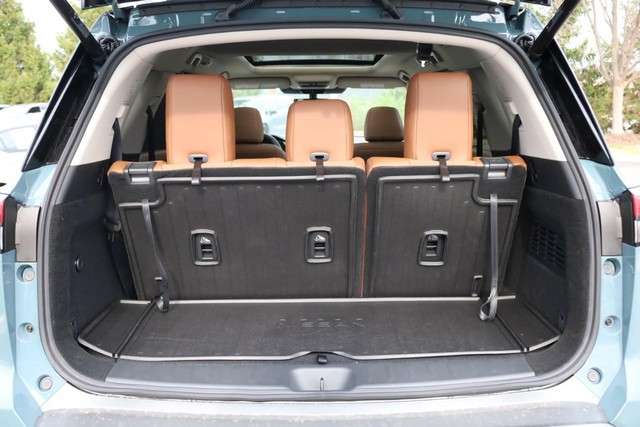 Nissan Pathfinder Vehicle Image 07