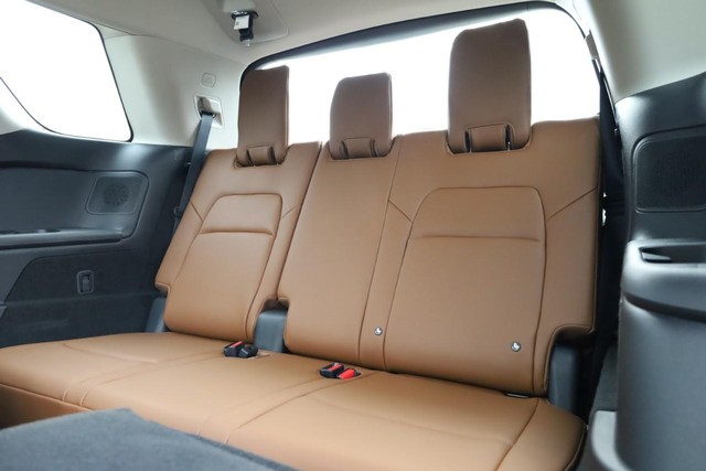 Nissan Pathfinder Vehicle Image 31