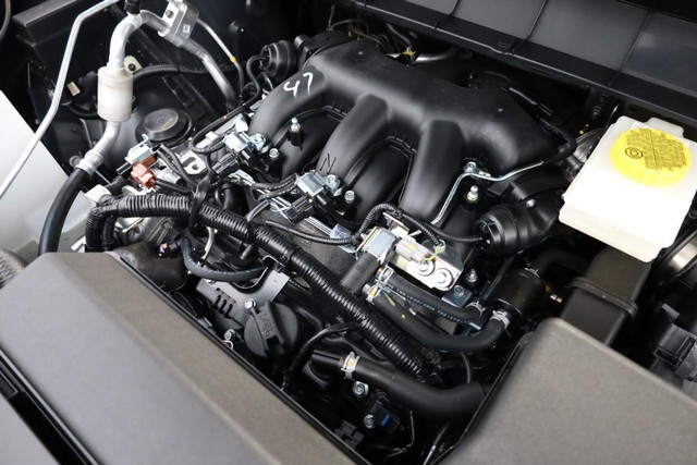 Nissan Pathfinder Vehicle Image 33