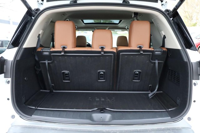 Nissan Pathfinder Vehicle Image 07