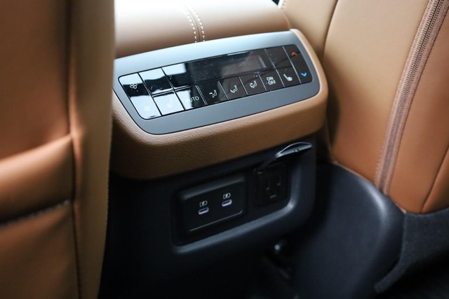 Nissan Pathfinder Vehicle Image 26