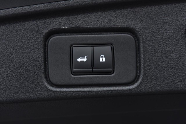 Nissan Pathfinder Vehicle Image 33