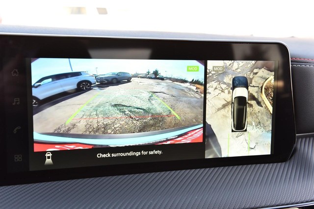 Nissan Kicks Vehicle Image 13