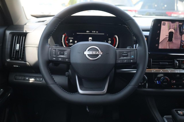 Nissan Pathfinder Vehicle Image 08