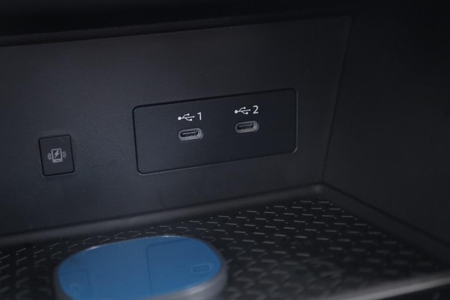 Nissan Pathfinder Vehicle Image 19
