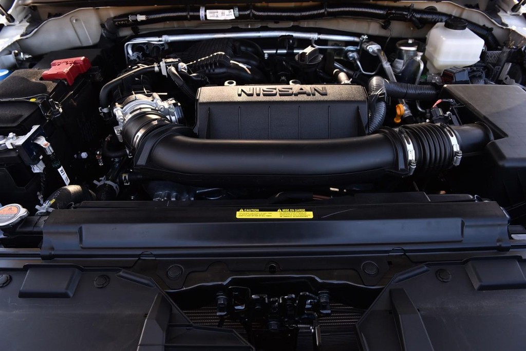 Nissan Frontier Vehicle Image 24