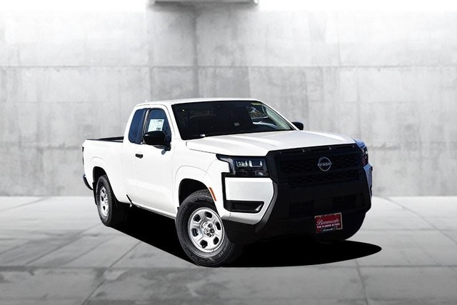 Nissan Frontier Vehicle Image 02