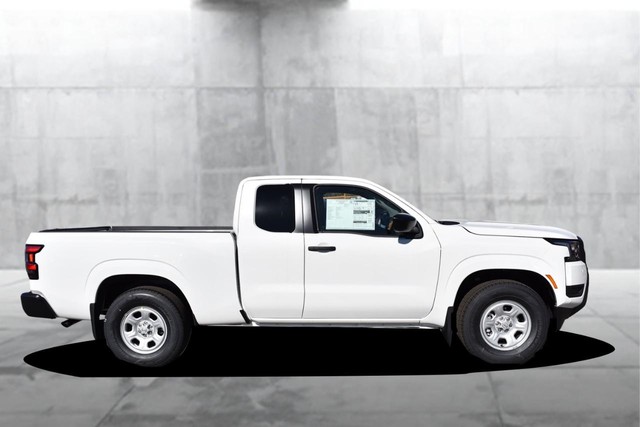 Nissan Frontier Vehicle Image 05