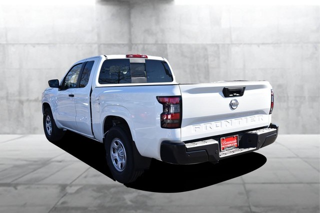 Nissan Frontier Vehicle Image 08