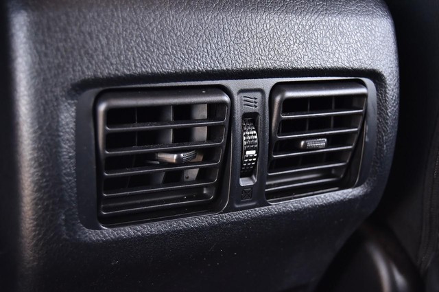 Toyota 4Runner Vehicle Image 22