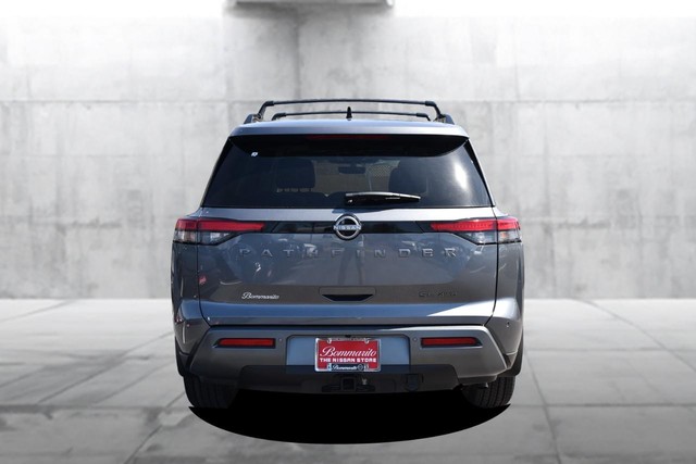 Nissan Pathfinder Vehicle Image 06