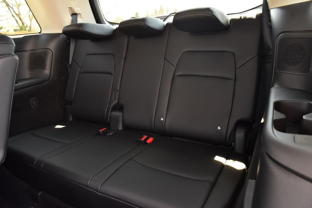 Nissan Pathfinder Vehicle Image 30