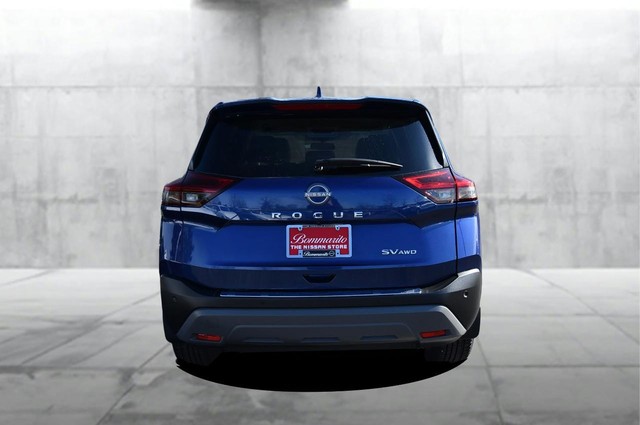 Nissan Rogue Vehicle Image 06