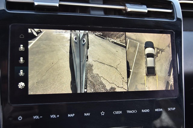 Hyundai Santa Cruz Vehicle Full-screen Gallery Image 15