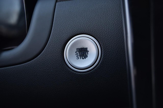 Hyundai Santa Cruz Vehicle Full-screen Gallery Image 23