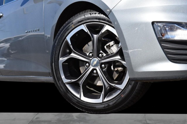 Chevrolet Malibu Vehicle Full-screen Gallery Image 03