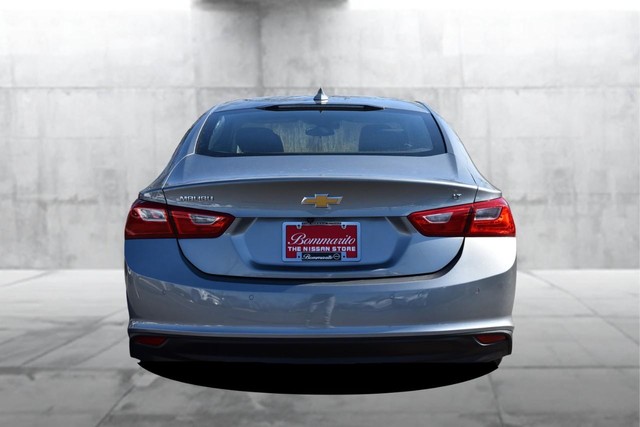 Chevrolet Malibu Vehicle Full-screen Gallery Image 06