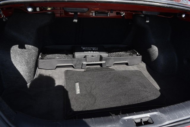 Nissan Altima Vehicle Image 27