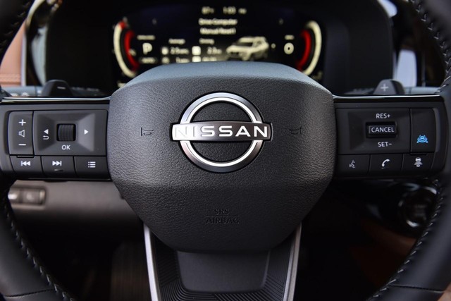 Nissan Pathfinder Vehicle Image 24