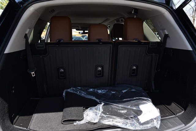 Nissan Pathfinder Vehicle Image 32