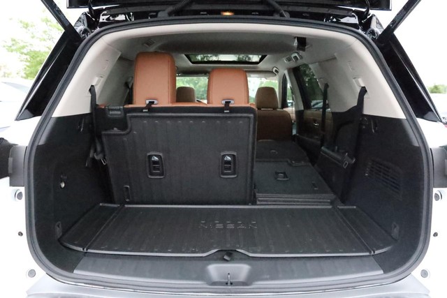 Nissan Pathfinder Vehicle Image 08