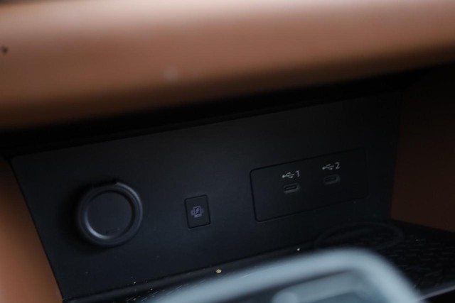 Nissan Pathfinder Vehicle Image 18