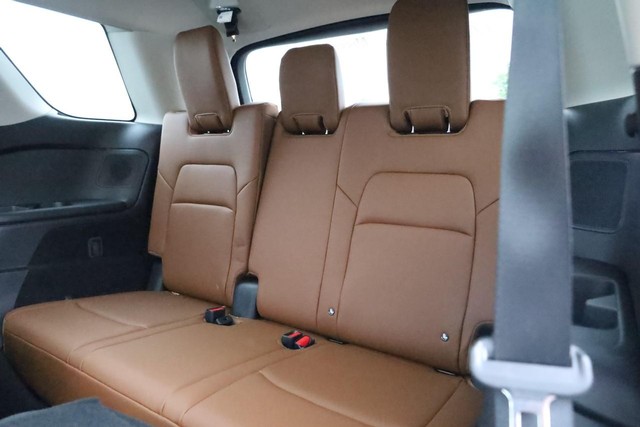 Nissan Pathfinder Vehicle Image 26