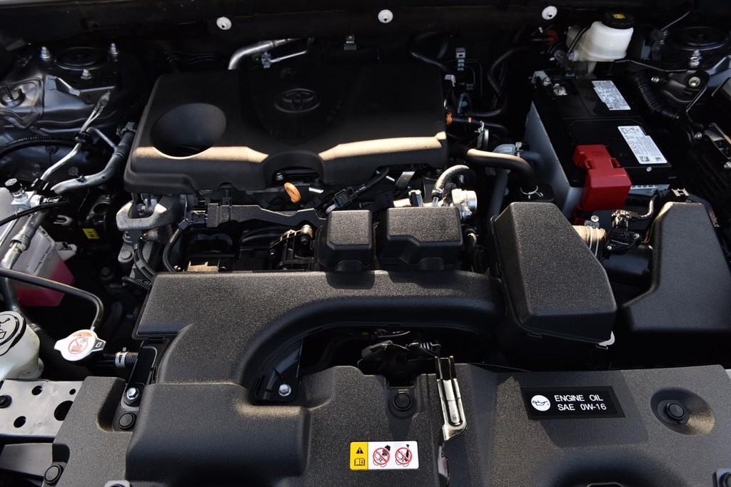 Toyota RAV4 Vehicle Image 22