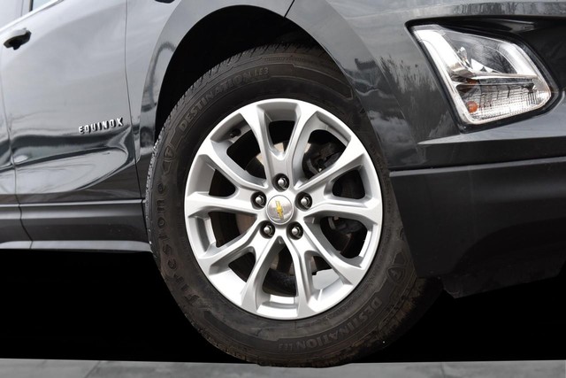 Chevrolet Equinox Vehicle Image 03