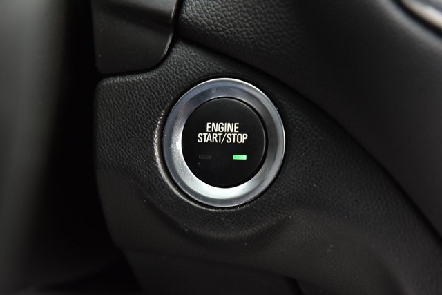 Chevrolet Equinox Vehicle Image 18