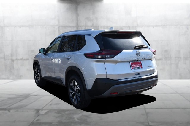 Nissan Rogue Vehicle Image 07