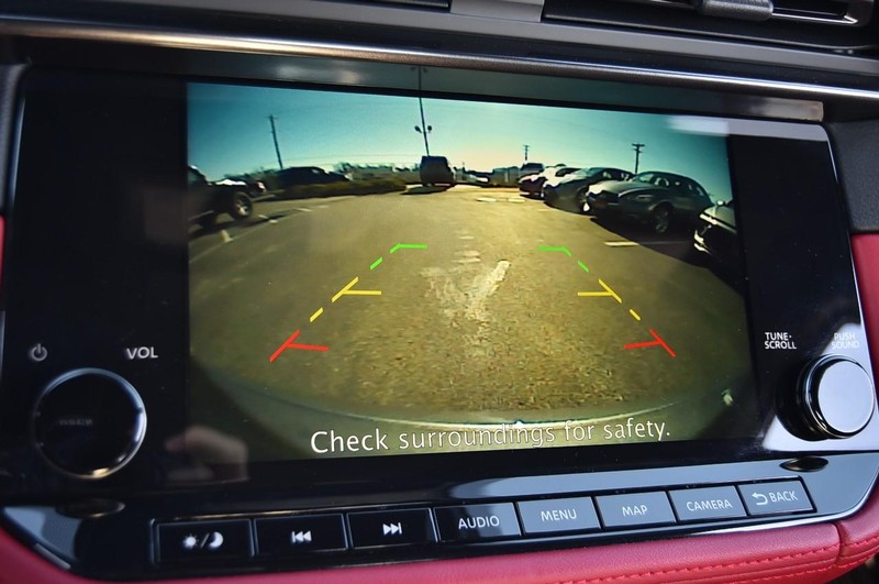 Nissan Z Vehicle Full-screen Gallery Image 15