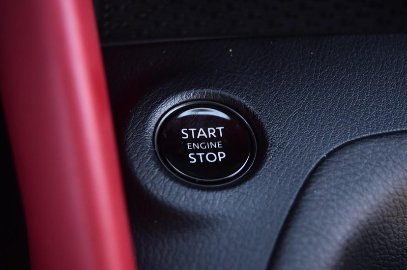 Nissan Z Vehicle Full-screen Gallery Image 19