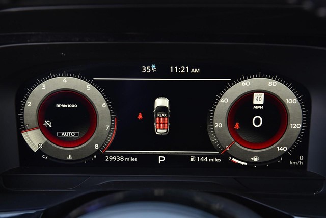 Nissan Pathfinder Vehicle Image 13