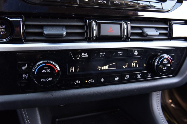 Nissan Pathfinder Vehicle Image 20