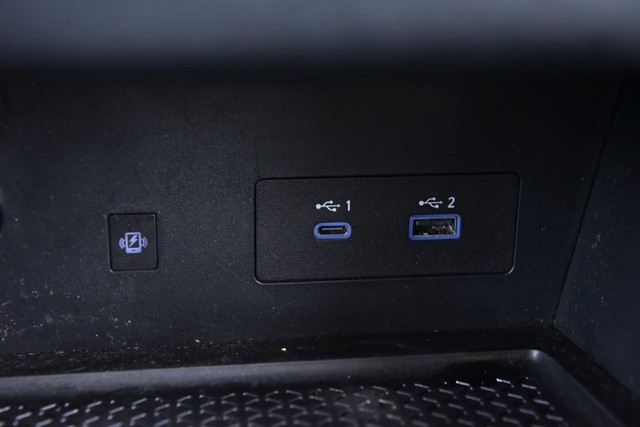 Nissan Pathfinder Vehicle Image 21