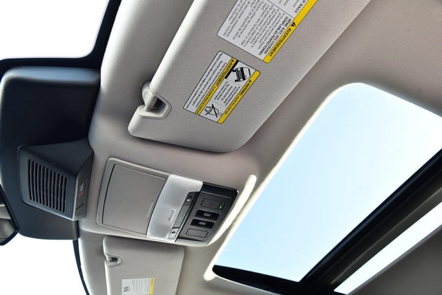 Nissan Pathfinder Vehicle Image 26