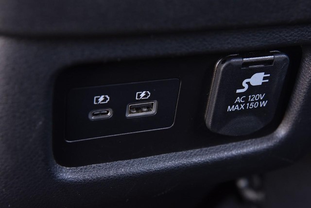 Nissan Pathfinder Vehicle Image 29