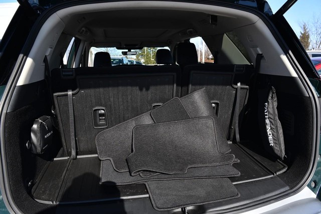 Nissan Pathfinder Vehicle Image 31
