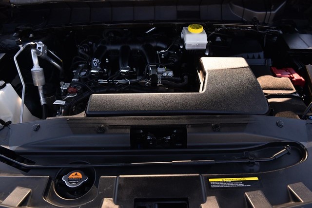 Nissan Pathfinder Vehicle Image 33