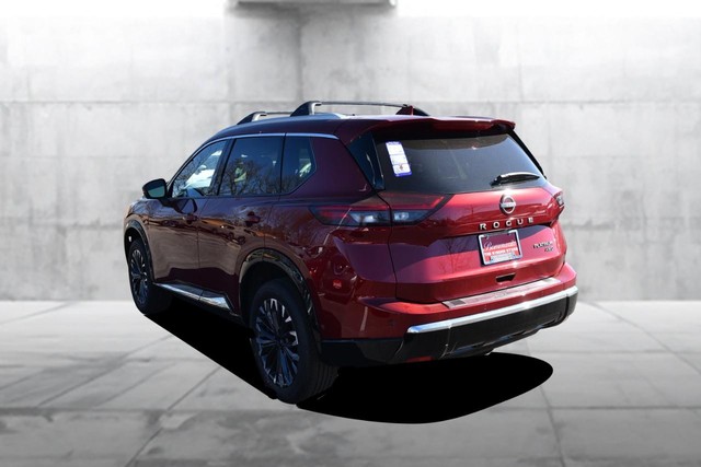 Nissan Rogue Vehicle Image 07