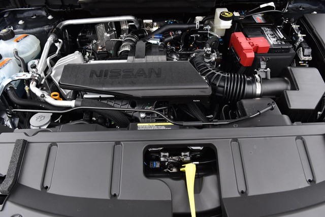 Nissan Rogue Vehicle Image 30