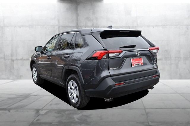 Toyota RAV4 Vehicle Image 07